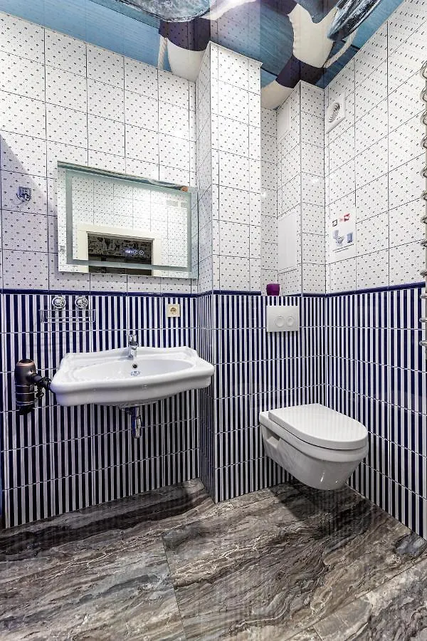 2 - Bedroom Apartments Galicia Lviv 0*,