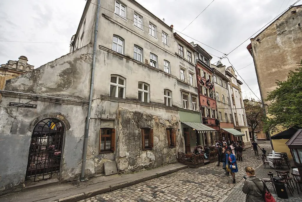 2 - Bedroom Apartments Galicia Lviv 0*,